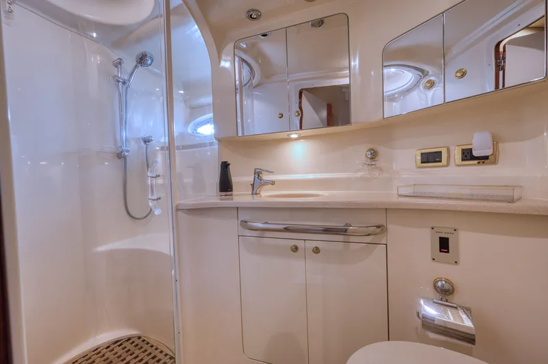 Couples Therapy Yacht Photos Pics Luxurious bathroom in 2001 Sea Ray 510 Sundancer yacht with shower and vanity.