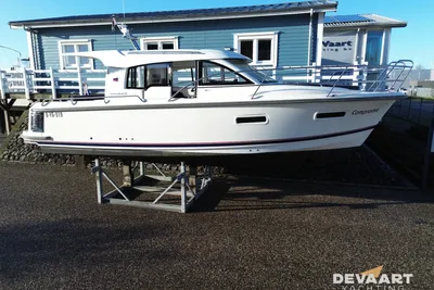 2017 Nimbus 305 Coupe