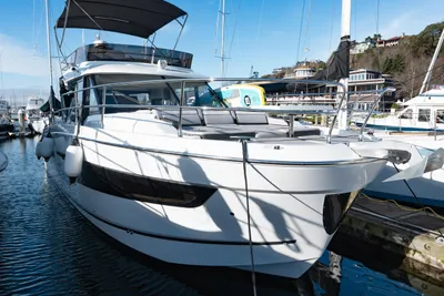 Jeanneau NC Weekender 1295 Fly