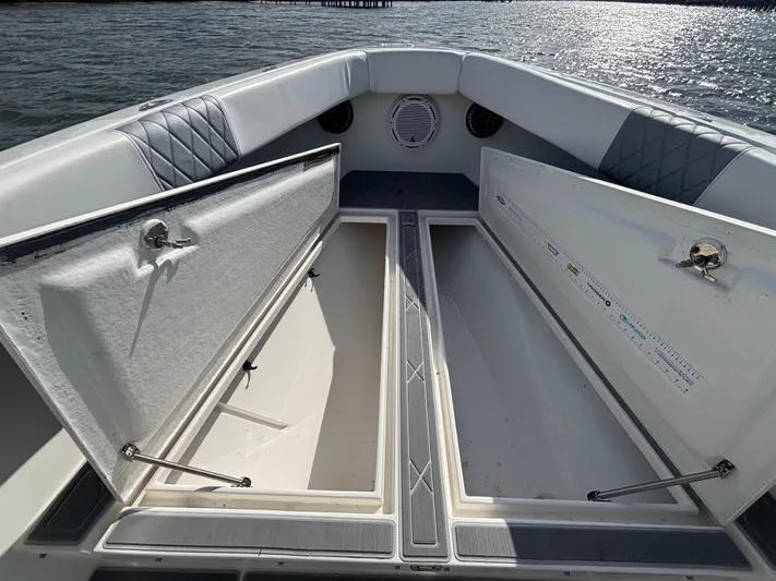 Lil Diddy Yacht Photos Pics 