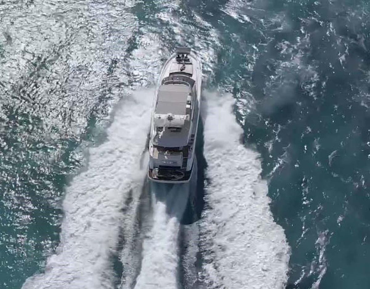 2013 Prestige 62 