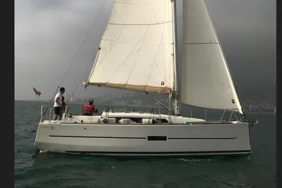 Dufour 310 Grand Large