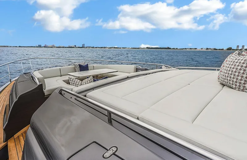 Shine Yacht Photos Pics 