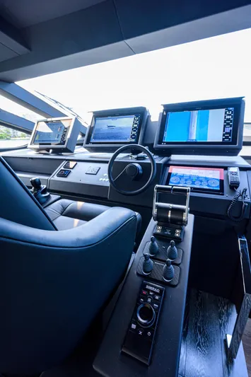 Shine Yacht Photos Pics 