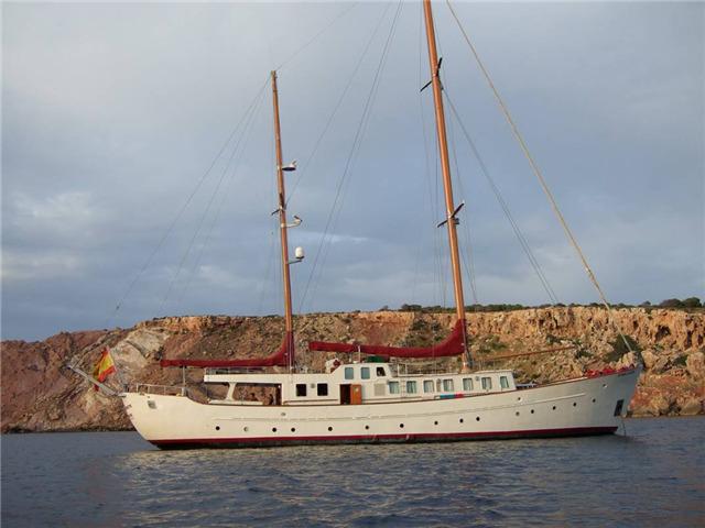 1962 Custom Sailing Yacht