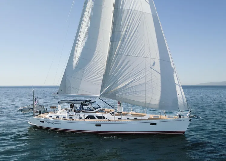 Perfect Symmetry Yacht Photos Pics 