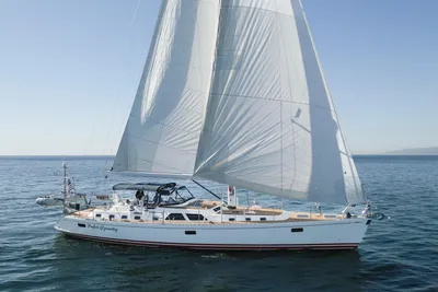 Hylas 70