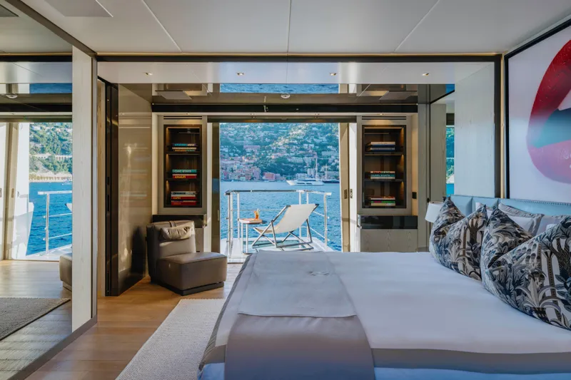 Mangusta Gransport 45 Yacht Photos Pics 