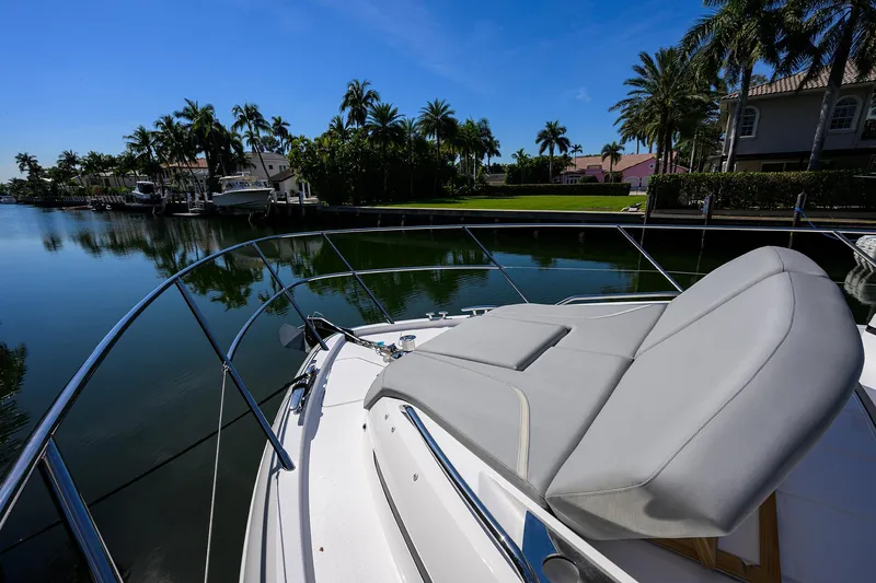 Ladybird Yacht Photos Pics Princess V55 Ladybird -  Bow