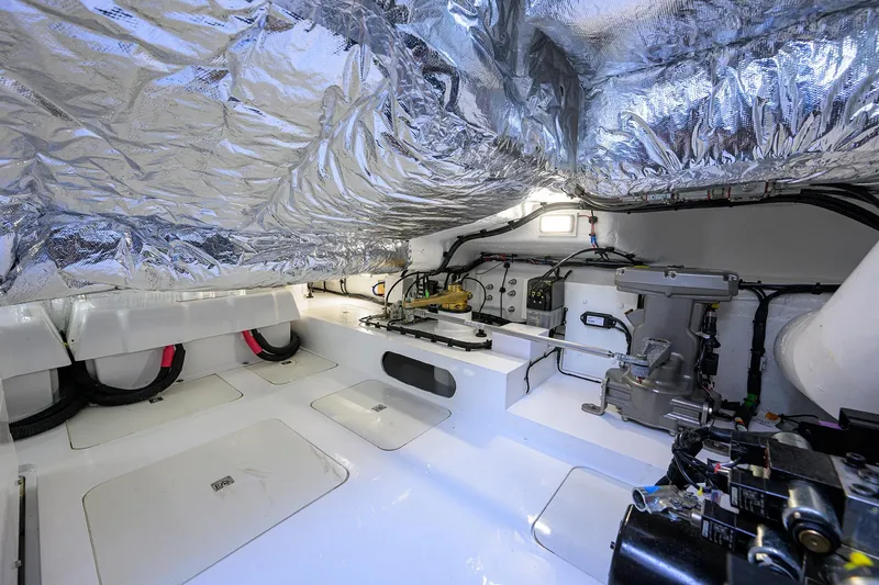 Ladybird Yacht Photos Pics Princess V55 Ladybird -  Engine Room