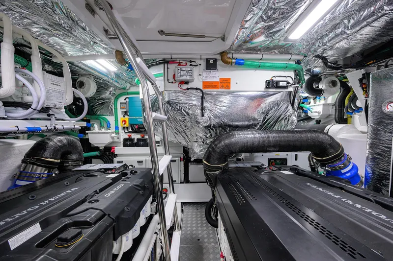 Ladybird Yacht Photos Pics Princess V55 Ladybird -  Engine Room