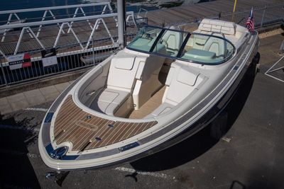 2018 Chris-Craft Launch 28 GT
