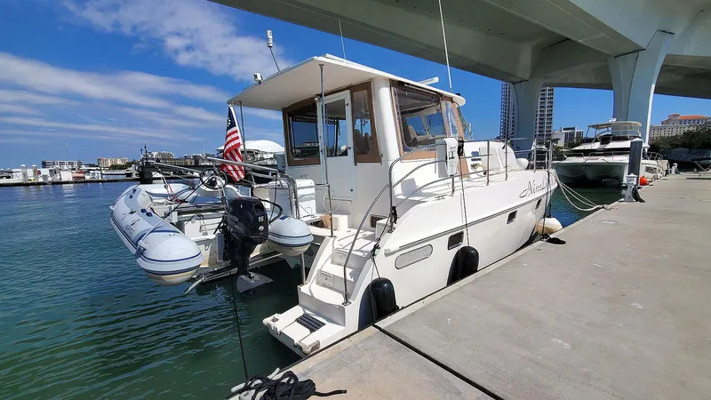 Nine Lives Yacht Photos Pics Starboard Stern Profile