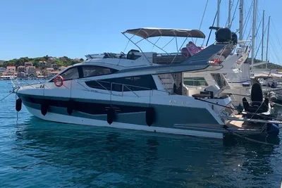 Galeon 550 Fly
