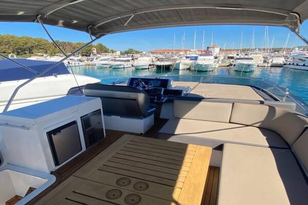 2014 Galeon 56 