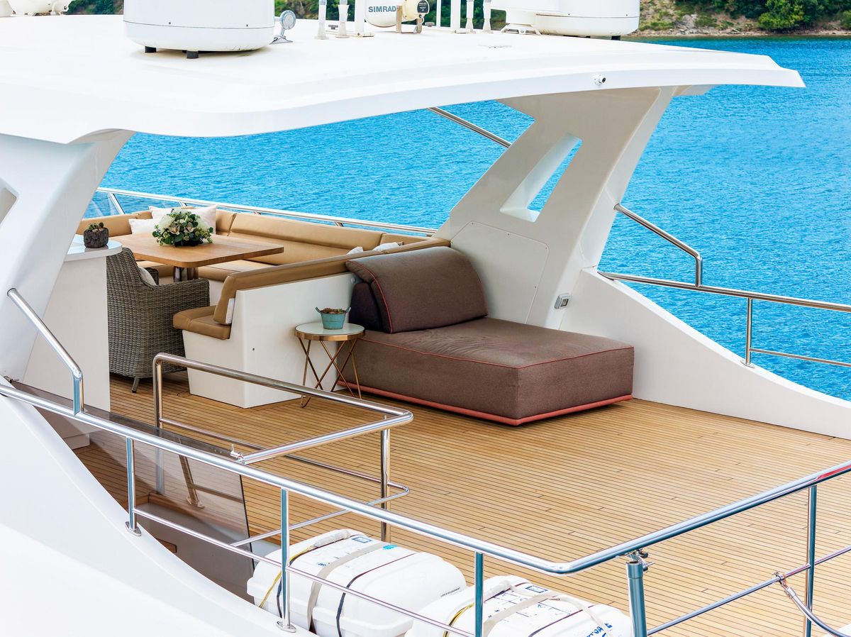 2014 Van der Valk 80 