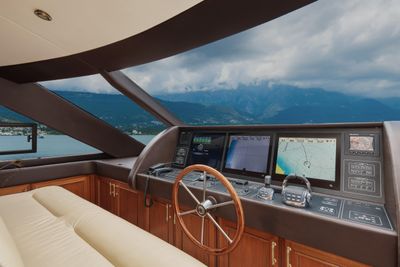 Yacht