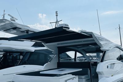 Yacht