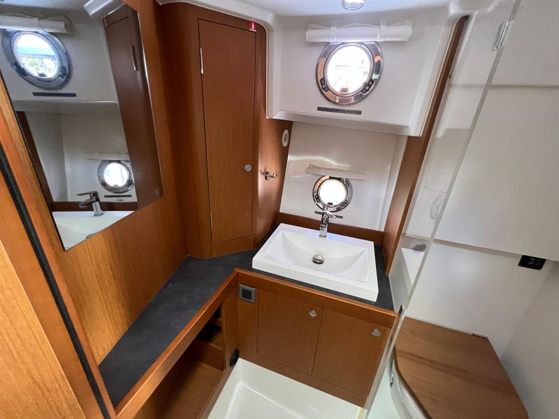 2019 Beneteau Swift Trawler 35