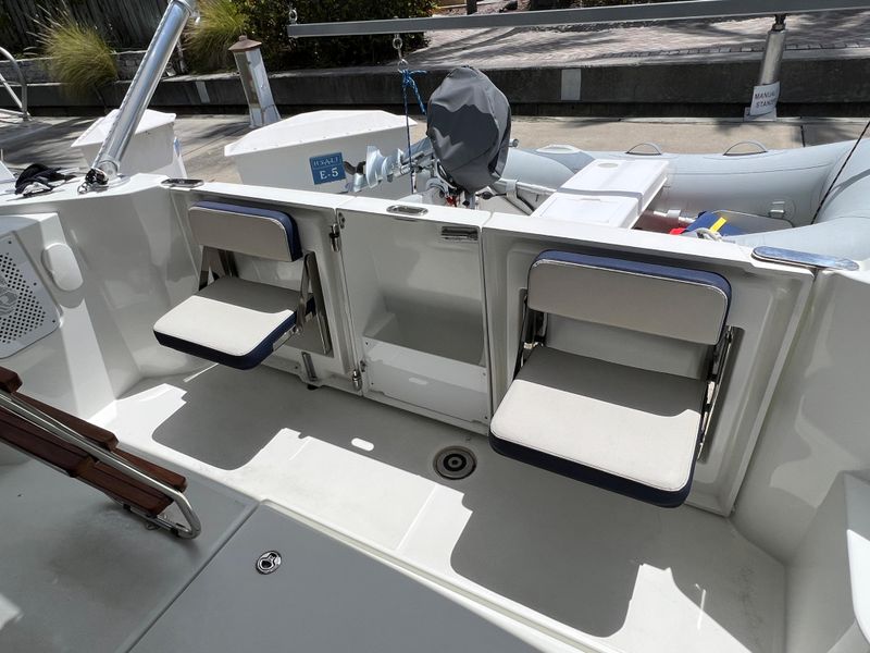 2019 Beneteau Swift Trawler 35