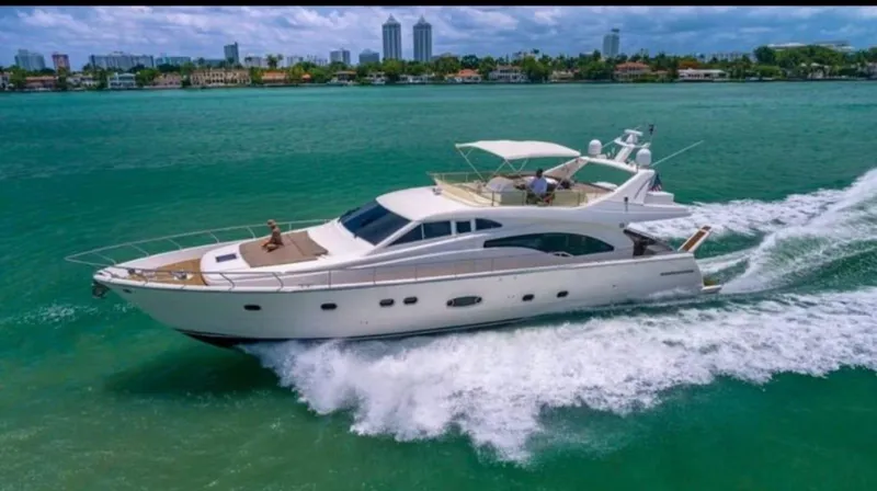 Lumar Yacht Photos Pics 