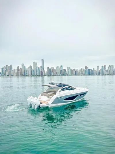  Yacht Photos Pics Sessa Marina 2025 C36 OB