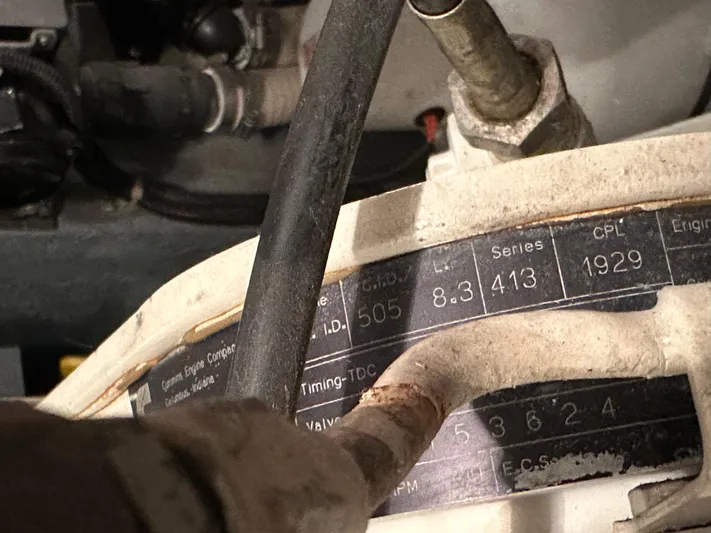 Dawn Yacht Photos Pics Close-up of engine details on a 1995 Carver 440 Aft Cabin Motor Yacht.