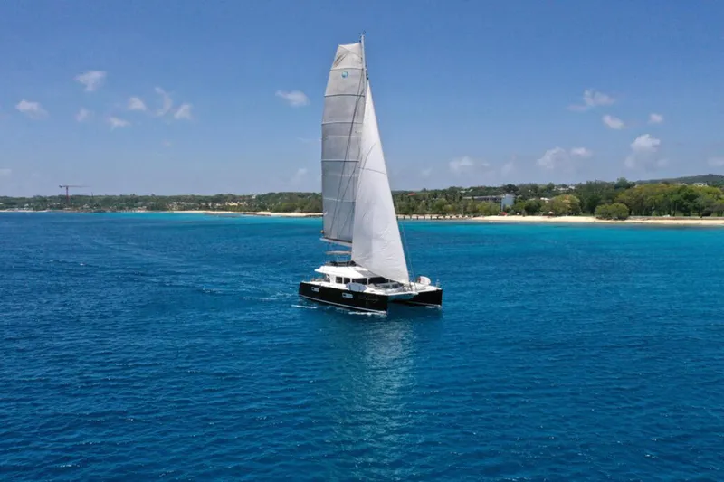 Cool Runnings IV Yacht Photos Pics 