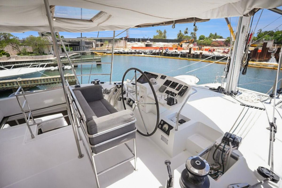 2015 Lagoon 56 