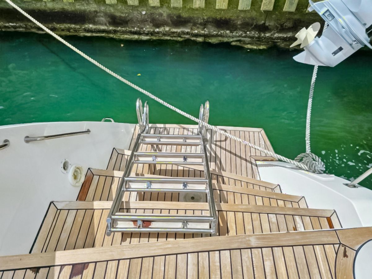 2015 Lagoon 56 