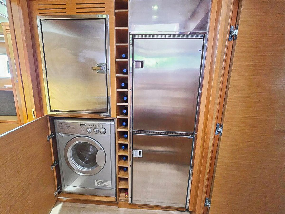 2015 Lagoon 56 