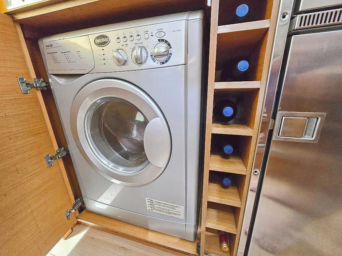 2015 Lagoon 56 