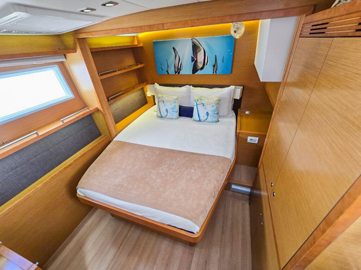 2015 Lagoon 56 