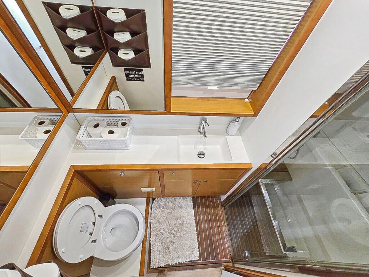 2015 Lagoon 56 