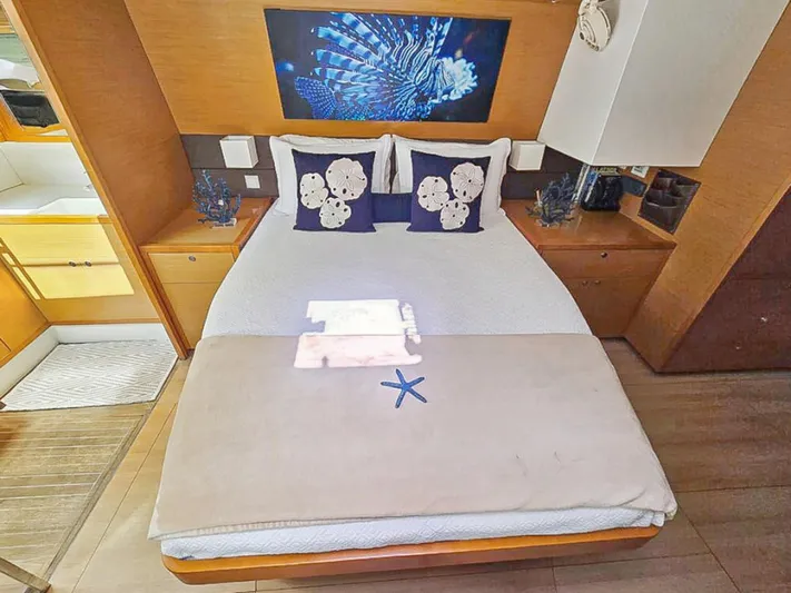 Cool Runnings IV Yacht Photos Pics 