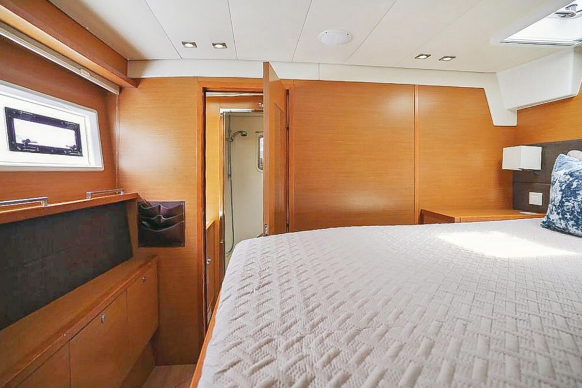 2015 Lagoon 56 