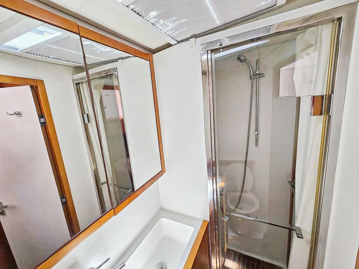 2015 Lagoon 56 