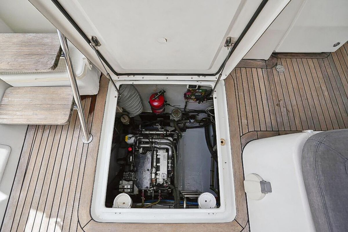 2015 Lagoon 56 