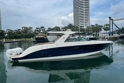 2019 Sea Ray SLX 400 Outboard
