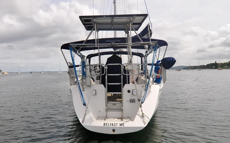 Kanga Yacht Photos Pics Catalin 42 MKI - Kanga - On Mooring