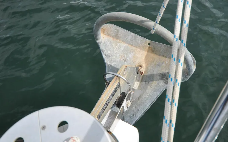 Kanga Yacht Photos Pics Catalin 42 MKI - Kanga - Foredeck - Primary Anchor