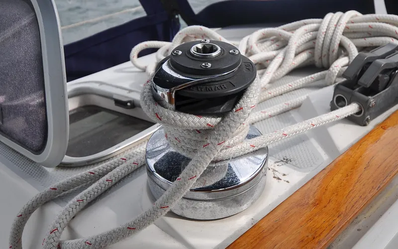 Kanga Yacht Photos Pics Catalin 42 MKI - Kanga - Cockpit - Secondary Winch on Coach Roof