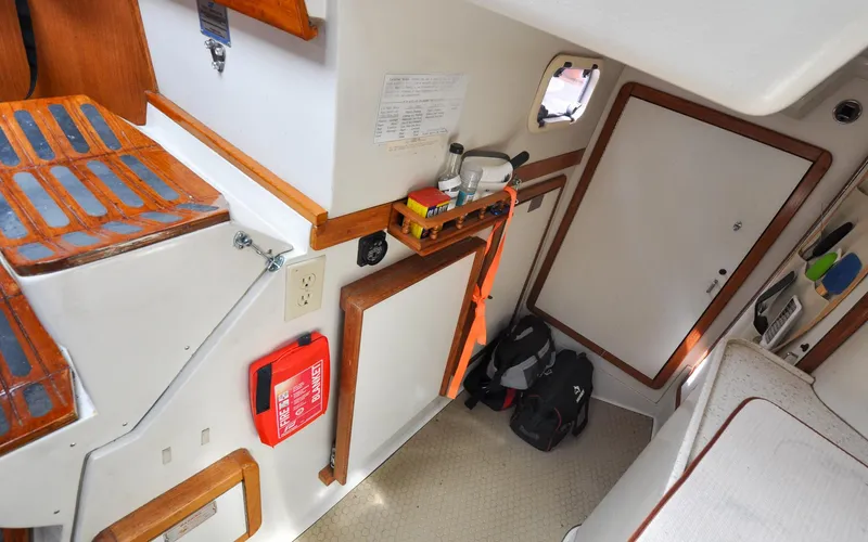 Kanga Yacht Photos Pics Catalin 42 MKI - Kanga - Utility and Storage Area