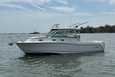 Boston Whaler 345 Conquest
