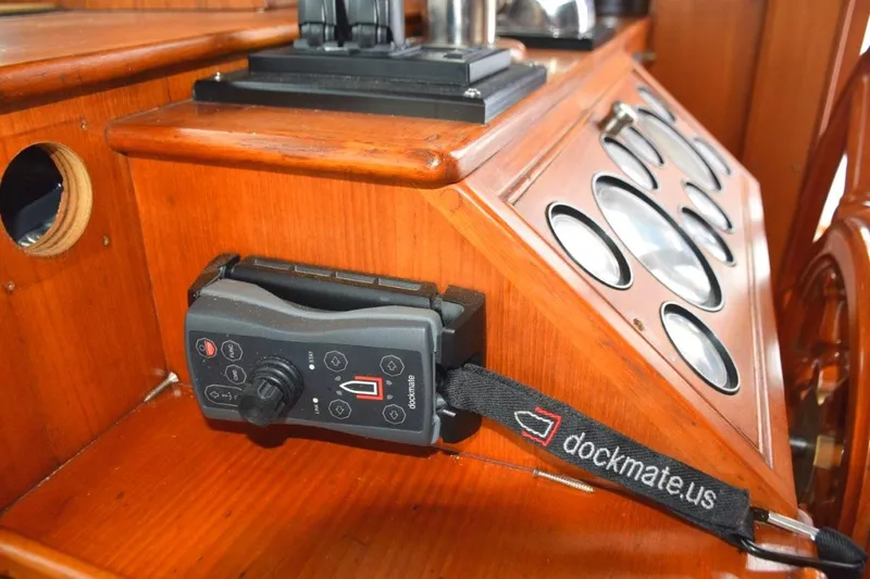 Jamie Lyn Yacht Photos Pics 1997 Grand Banks Classic boat dashboard with Dockmate control system.