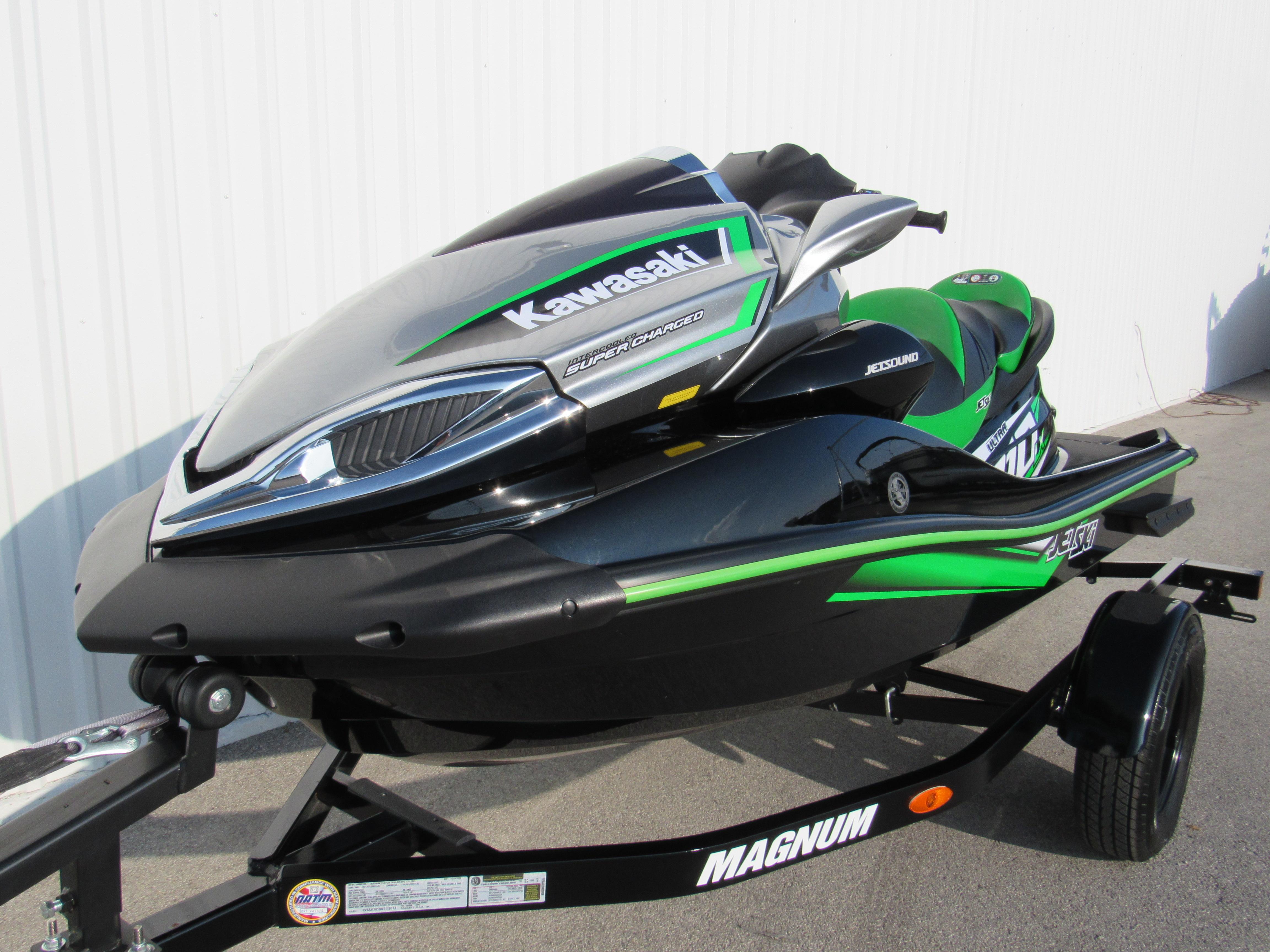 2021 Kawasaki Ultra 310LX Jet Boat for sale YachtWorld