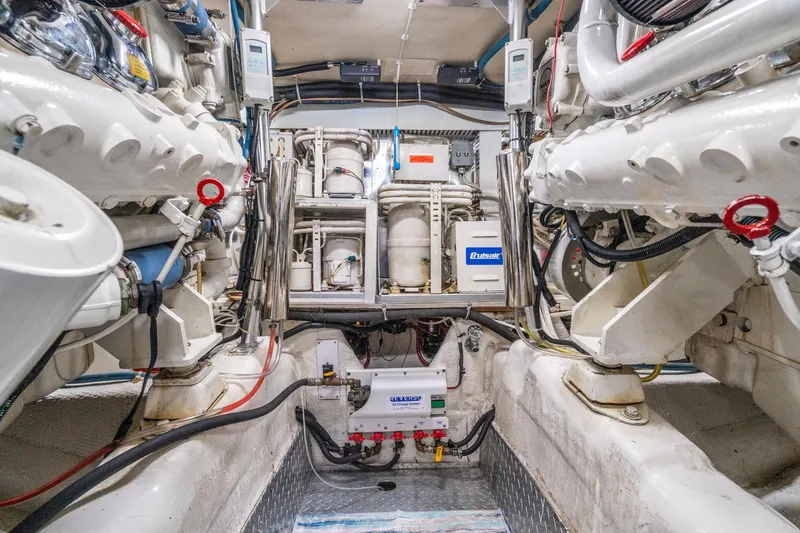 Devocean Yacht Photos Pics 