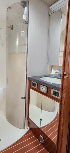 Devocean Yacht Photos Pics 