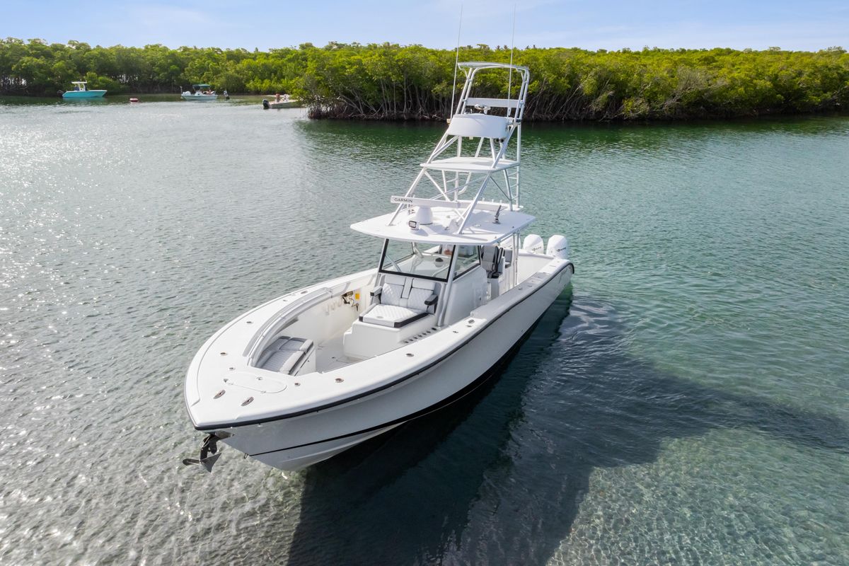 2018 Yellowfin 42 