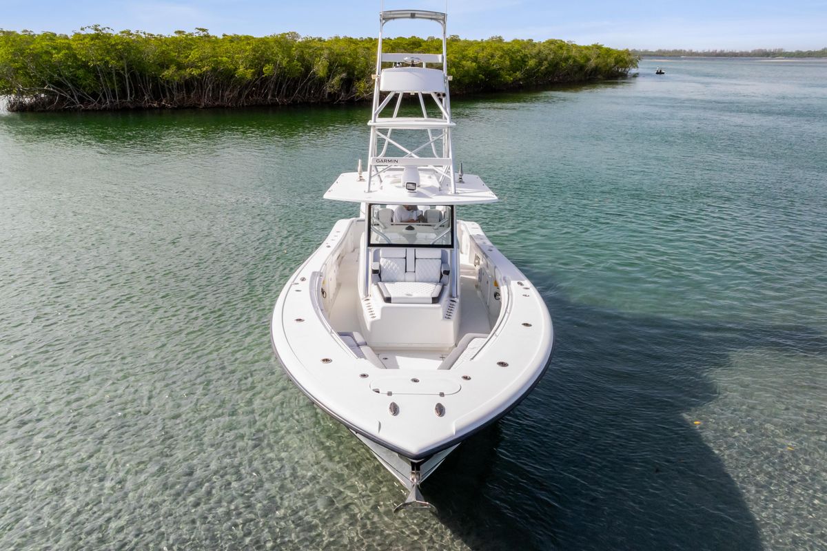 2018 Yellowfin 42 